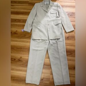 Kasper Cream Suit Ensemble